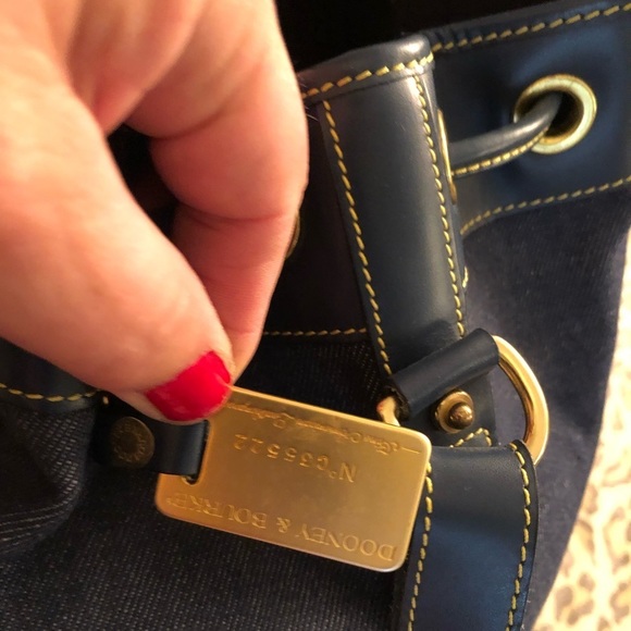 Dooney & Bourke vintage blue denim bucket bag navy leather trim unlined - Picture 4 of 12